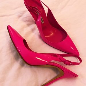 Authentic Manolo Blahnik sling back - bright pink
